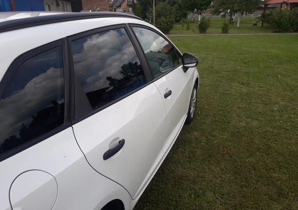 Seat Ibiza cena 28900 przebieg: 57990, rok produkcji 2015 z Opole małe 301